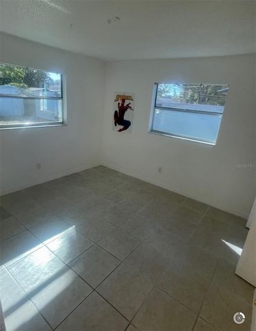 3004 OAKLAWN AVENUE B, Largo, FL 33771