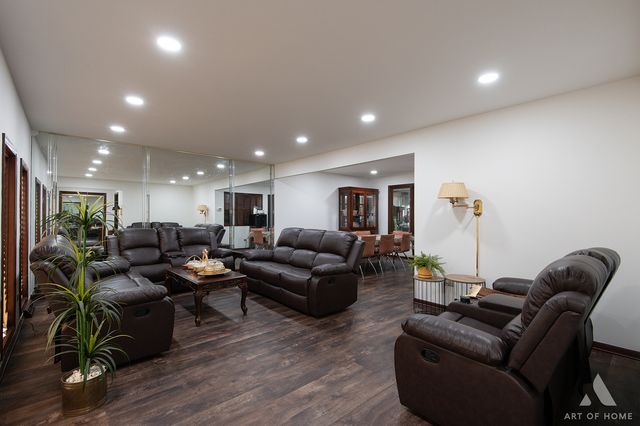 7737 Cashew Drive, Orland Park, IL 60462