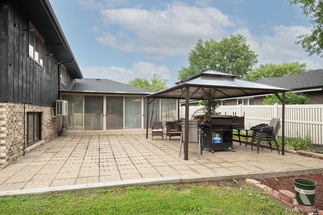 7737 Cashew Drive, Orland Park, IL 60462