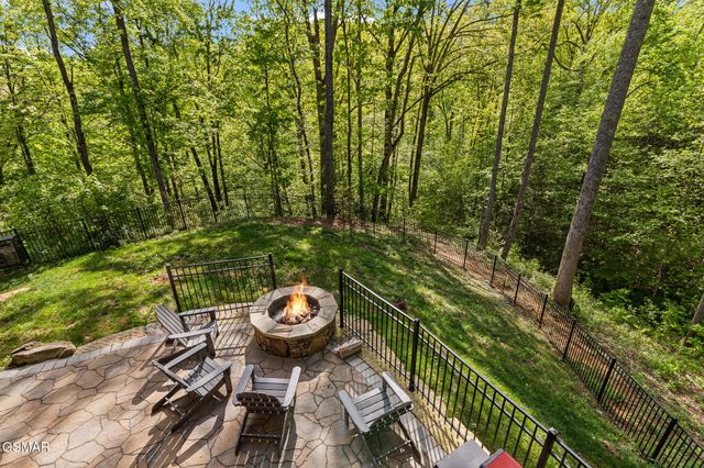 3487 Summit Trails Drive, Sevierville, TN 37862