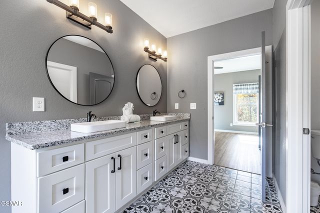 3487 Summit Trails Drive, Sevierville, TN 37862