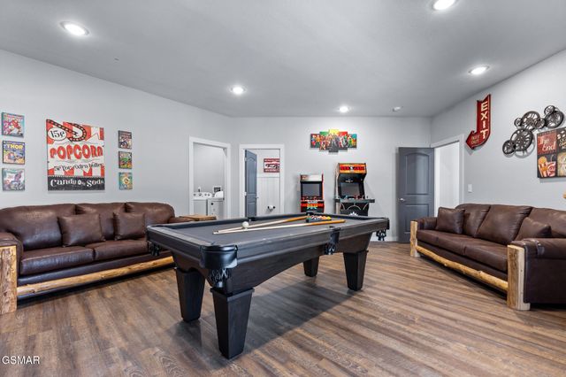 3487 Summit Trails Drive, Sevierville, TN 37862