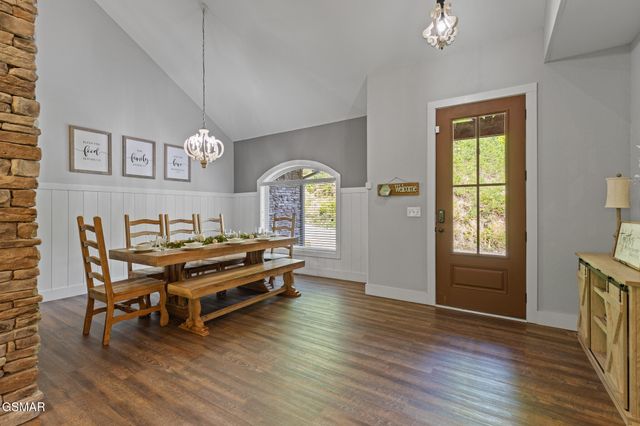 3487 Summit Trails Drive, Sevierville, TN 37862