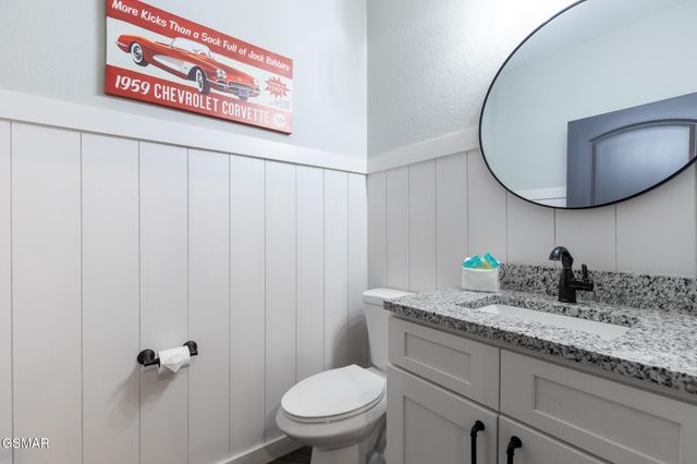 3487 Summit Trails Drive, Sevierville, TN 37862