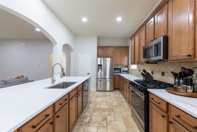 913 Caudle Lane, Savannah, TX 76227