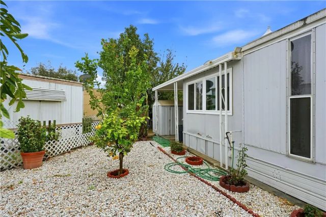 8787 Locust 24, Fontana, CA 92335