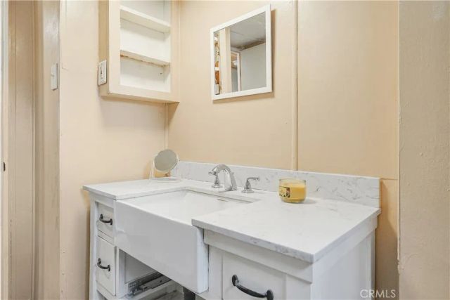 8787 Locust 24, Fontana, CA 92335