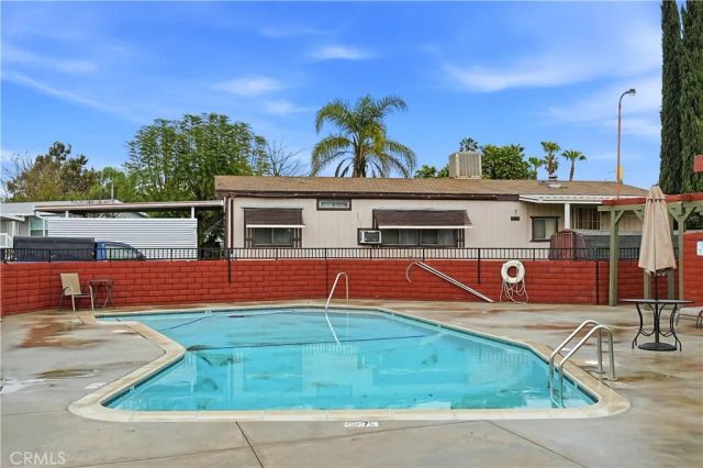 8787 Locust 24, Fontana, CA 92335