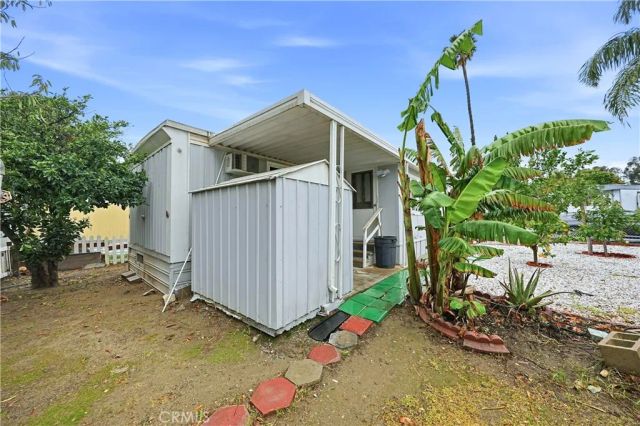 8787 Locust 24, Fontana, CA 92335