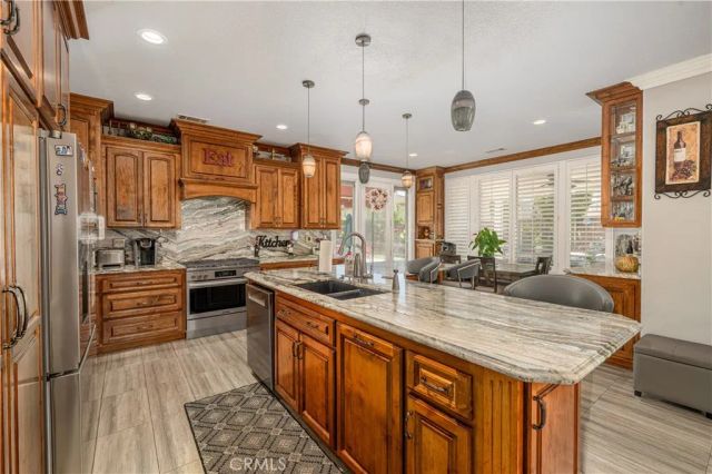 13547 Canyon Crest, Corona, CA 92880