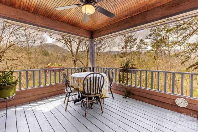 97 Covered Bridge Road, Stecoah, NC 98771