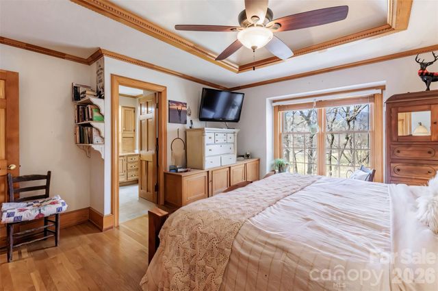 97 Covered Bridge Road, Stecoah, NC 98771
