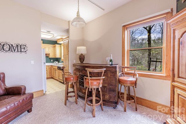 97 Covered Bridge Road, Stecoah, NC 98771