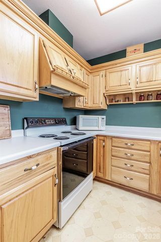 97 Covered Bridge Road, Stecoah, NC 98771
