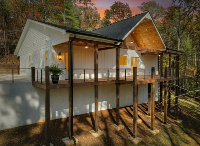 289 Scott Hollow Road, Ellijay, GA 30540