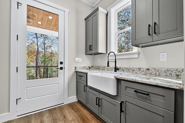 289 Scott Hollow Road, Ellijay, GA 30540