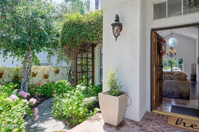 2554 Kirsten Lee Drive, Westlake Village, CA 91361