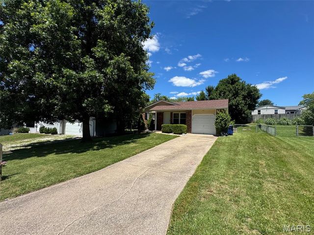 38 Matchlock Drive, St Peters, MO 63376