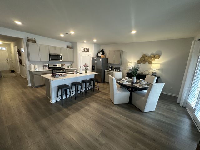 5010 Hunters Village Drive, Lebanon, TN 37087