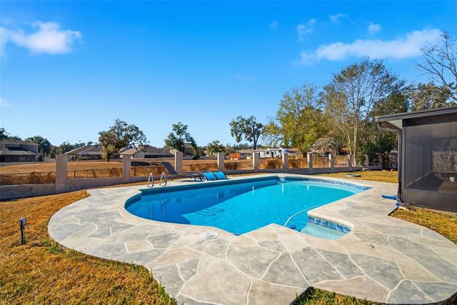 2842 SPRINGDELL CIRCLE, Valrico, FL 33596