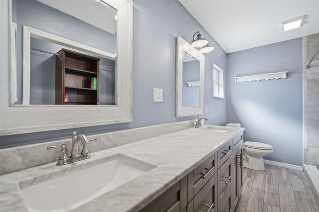 2842 SPRINGDELL CIRCLE, Valrico, FL 33596