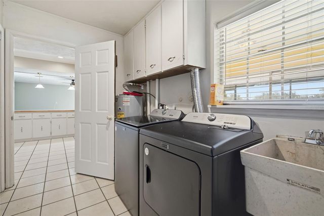 2842 SPRINGDELL CIRCLE, Valrico, FL 33596