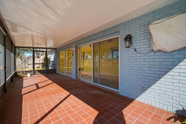 2842 SPRINGDELL CIRCLE, Valrico, FL 33596