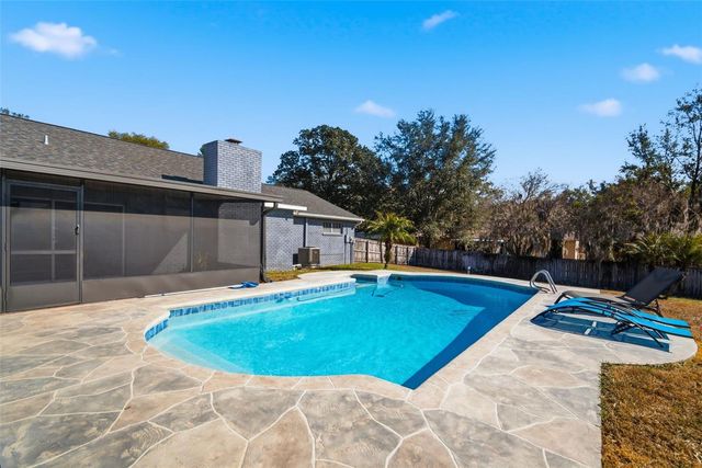 2842 SPRINGDELL CIRCLE, Valrico, FL 33596