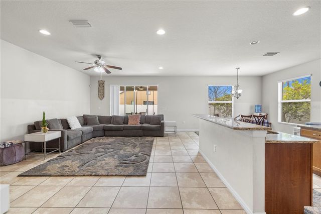 1905 VIA NAPOLI STREET, Plant City, FL 33566