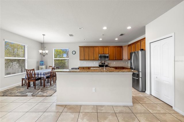 1905 VIA NAPOLI STREET, Plant City, FL 33566