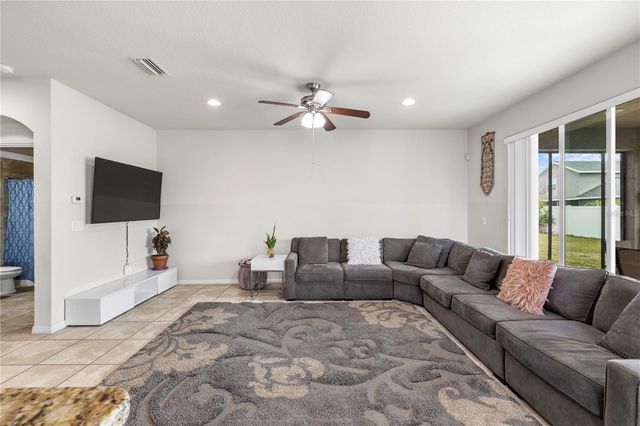 1905 VIA NAPOLI STREET, Plant City, FL 33566