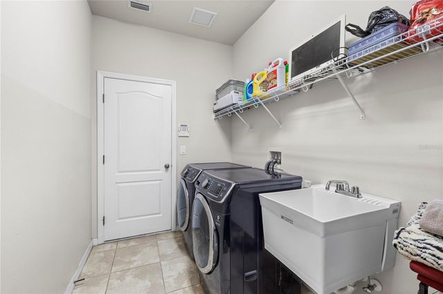 1905 VIA NAPOLI STREET, Plant City, FL 33566
