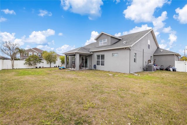 1905 VIA NAPOLI STREET, Plant City, FL 33566