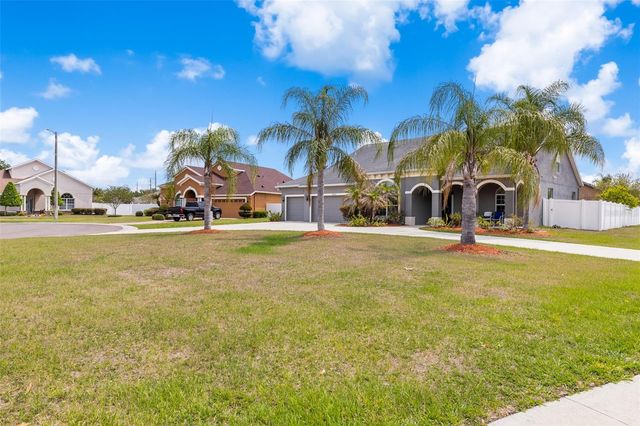 1905 VIA NAPOLI STREET, Plant City, FL 33566