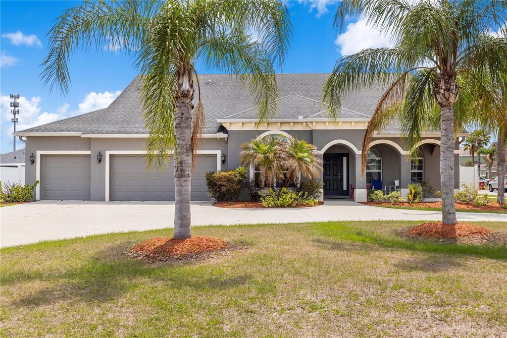 1905 VIA NAPOLI STREET, Plant City, FL 33566