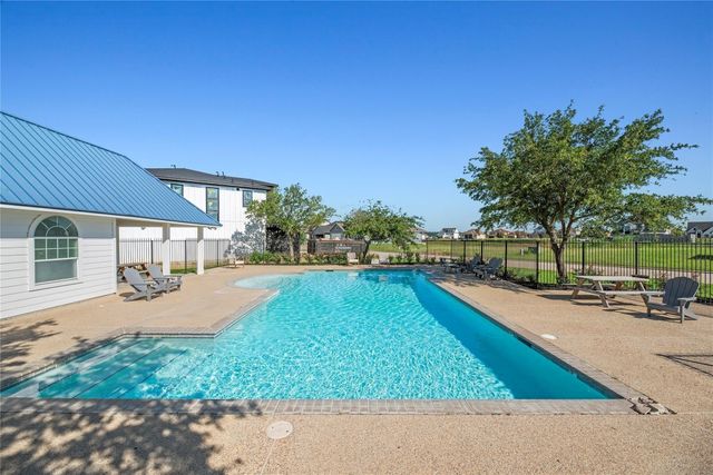 10851 S Lake Mist Lane, Willis, TX 77318