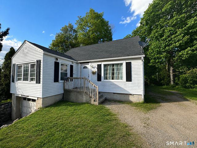 97 Pearl Lake Road, Waterbury, CT 06706