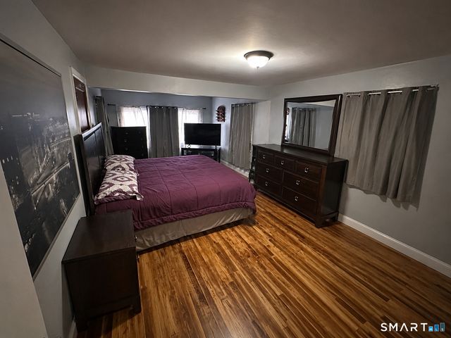 97 Pearl Lake Road, Waterbury, CT 06706