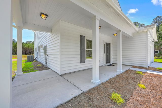 298 Mizell Road, Dorchester, SC 29437