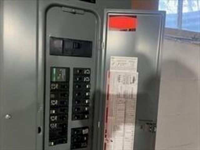 19 ANTHONY Road, West Yarmouth, MA 02673