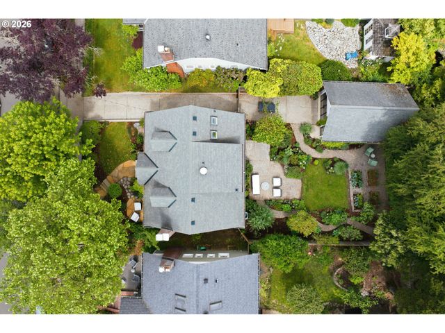1002 Se 54TH Ave, Portland, OR 97215