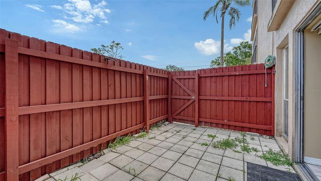 2763 WOODGATE LANE 104, Sarasota, FL 34231