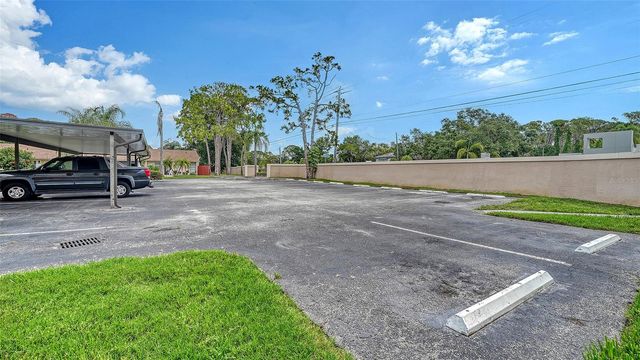 2763 WOODGATE LANE 104, Sarasota, FL 34231