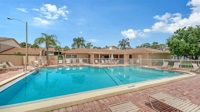 2763 WOODGATE LANE 104, Sarasota, FL 34231