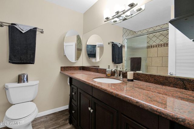 3833 E DESERT COVE Avenue, Phoenix, AZ 85028