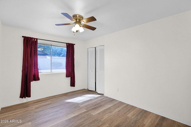 3833 E DESERT COVE Avenue, Phoenix, AZ 85028