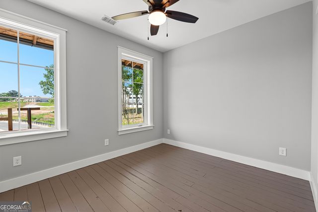 667 5th Street, Fayetteville, GA 30214