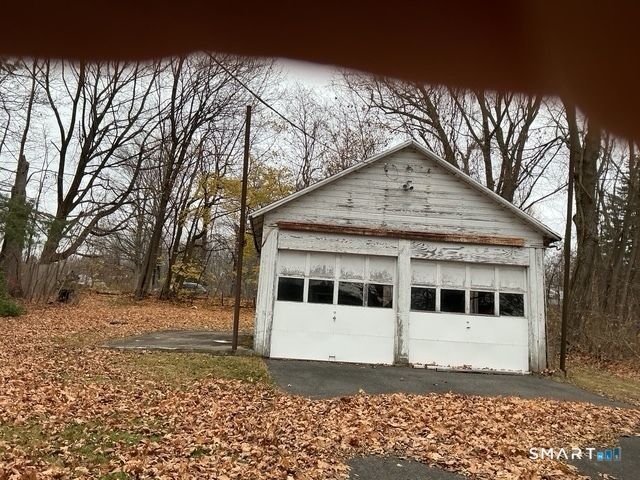 42 Saybrook Road, Middletown, CT 06457