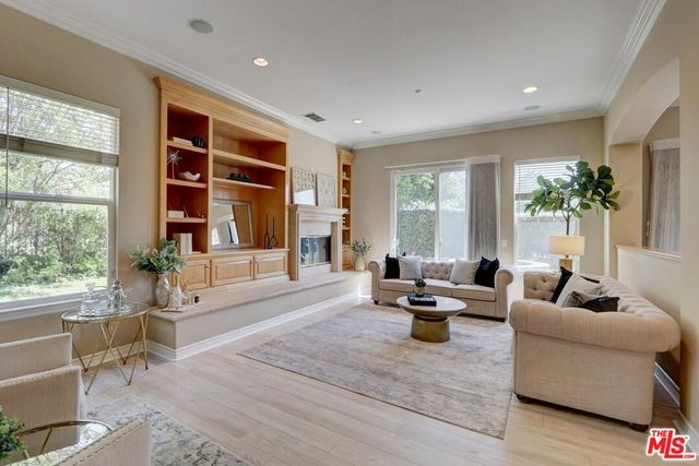 23863 Erin Place, West Hills, CA 91304