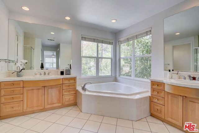 23863 Erin Place, West Hills, CA 91304